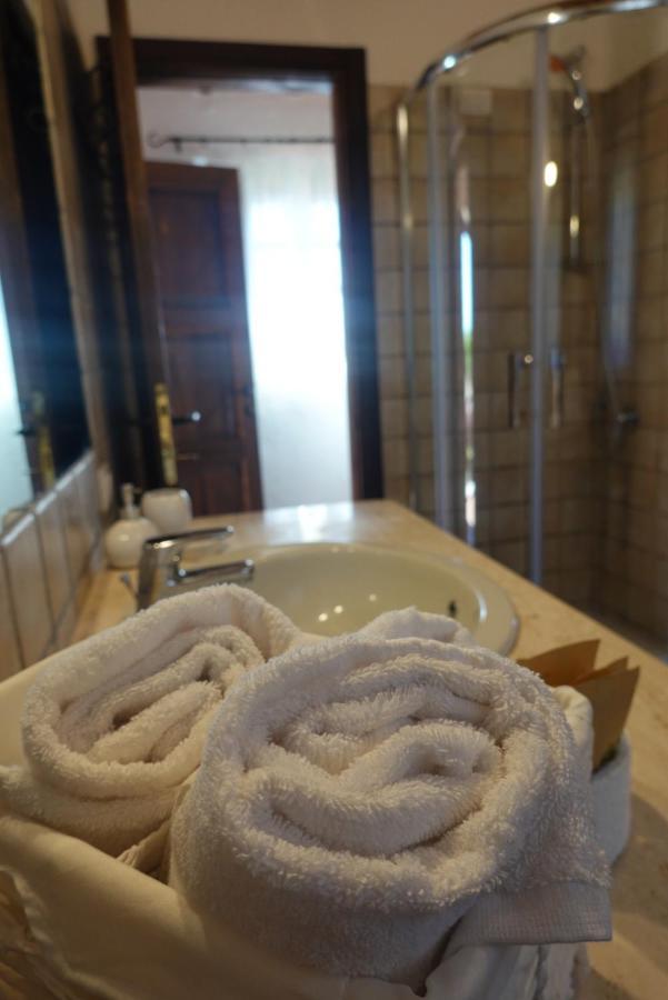Stazzu Barecca B&B Cugnana Verde Luaran gambar